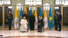Kazakh President welcomes Pope Francis at airport in Nur-Sultan